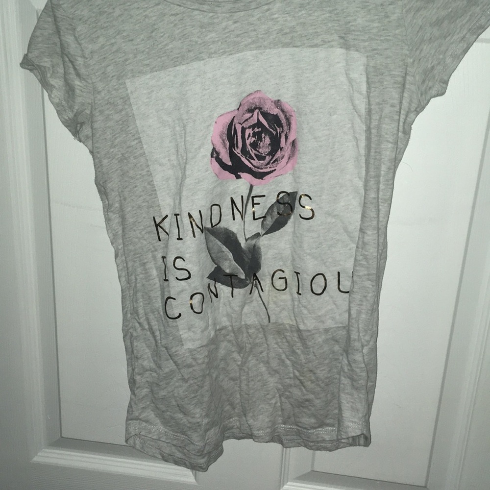 Tee shirt